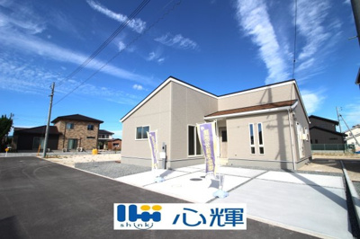 【外観】 | リーブルガーデン防府市田島第１０（１号棟） | 現地(2024年10月30日撮影）
室内・外構工事中です。