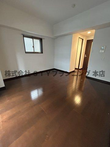 仲介手数料０円！エイペックス名古屋鶴舞公園前の居間・リビング