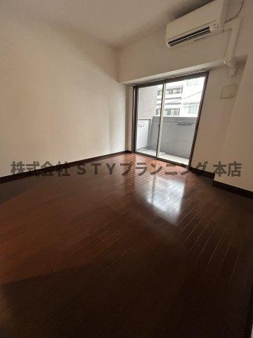 仲介手数料０円！エイペックス名古屋鶴舞公園前の居間・リビング