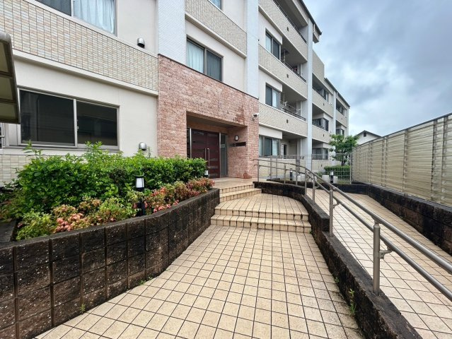 アクアガーデンのエントランス