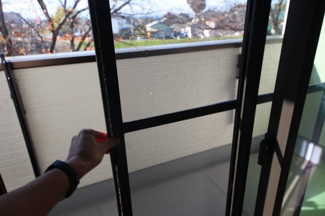 《仲介手数料無料》桜区大字白鍬375-1(2号棟)新築一戸建てグラン・フェリディアのバルコニー|撮影日 2024年12月7日 12:50 晴れ