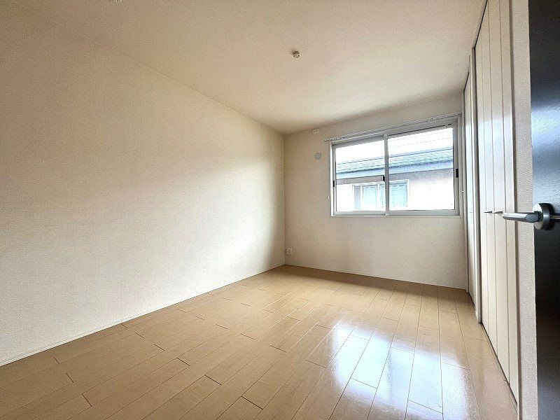 walker・hill の内装|洋室6帖のお部屋です
