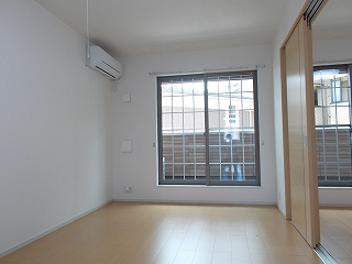 アミティエⅡの居間・リビング