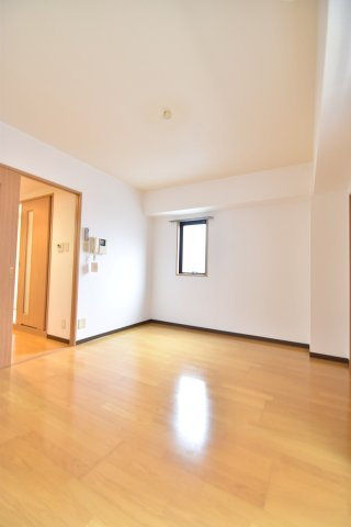 大阪市都島区東野田町１丁目の賃貸マンションの寝室