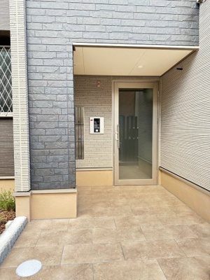 【エントランス】 | ローデア氷室