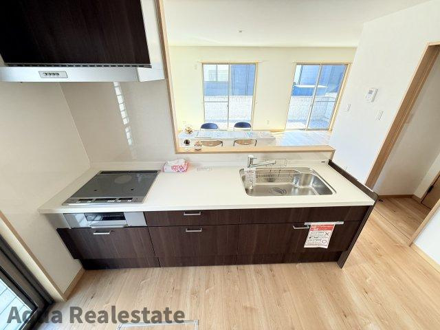 宇多津町長縄手　新築未入居戸建てのキッチン|お料理しやすいキッチンです