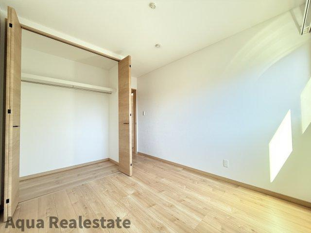 宇多津町長縄手　新築未入居戸建ての洋室|広々とした洋室です