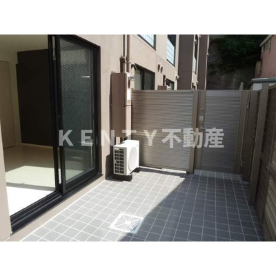 【ロビー】 | ＴＳＵＲＵＫＩレジデンス恵比寿 | 落ち着いたロビーです