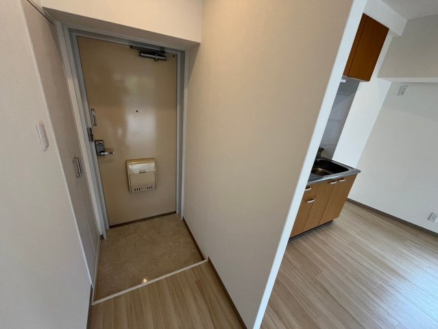 ステラ田中町の玄関