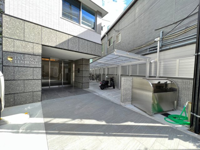 【エントランス】 | ラグレース天六