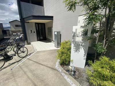 【エントランス】 | パロス豊中曽根グランツ