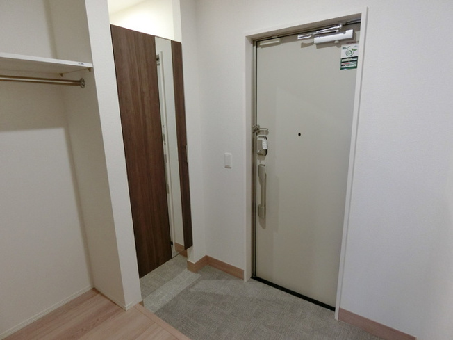 【玄関】D-ROOM薬師堂