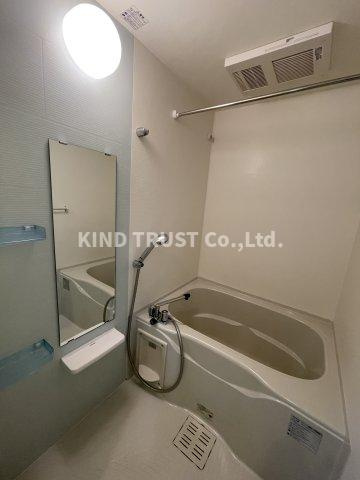 ディクス梅田東レジデンスの浴室|コンパクトで使いやすいお風呂です