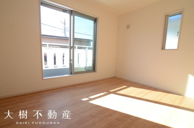 【洋室】 | 綾瀬市落合南3丁目　新築戸建て　全２棟　【仲介手数料無料】 | 2階　洋室1（6.88帖）