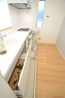 【キッチン】 | 綾瀬市落合南3丁目　新築戸建て　全２棟　【仲介手数料無料】