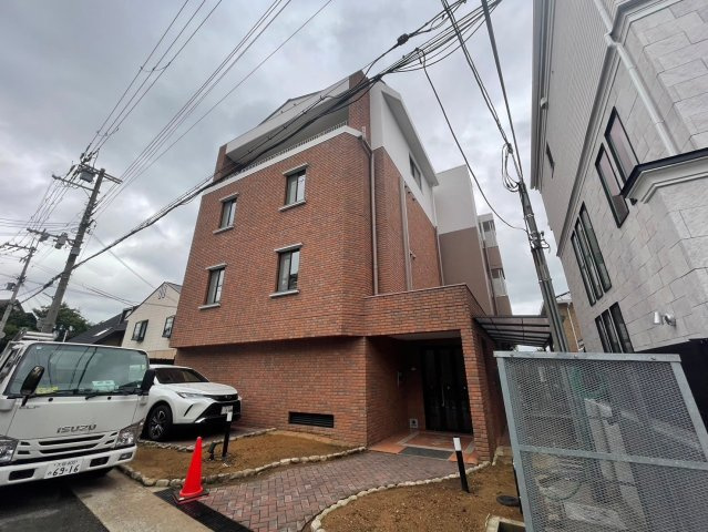 ブリックブロックの外観