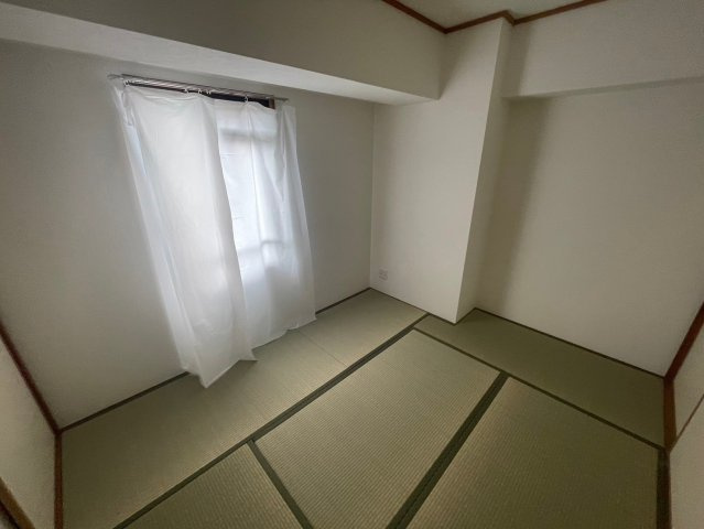 ブリックブロックの和室