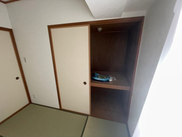 ブリックブロックの和室