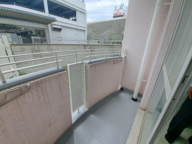 ブランアトリエのバルコニー