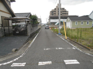 【前面道路含む現地写真】