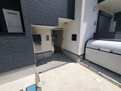 【エントランス】 | CRASTINE愛宕町 | エントランスです