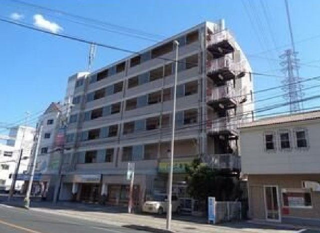 貸店舗・事務所　小山市城東 の外観