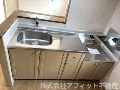【キッチン】 | ウィンディア新涯A