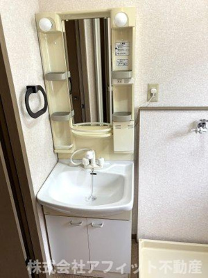 【洗面所】 | ウィンディア新涯A | 洗髪洗面化粧台