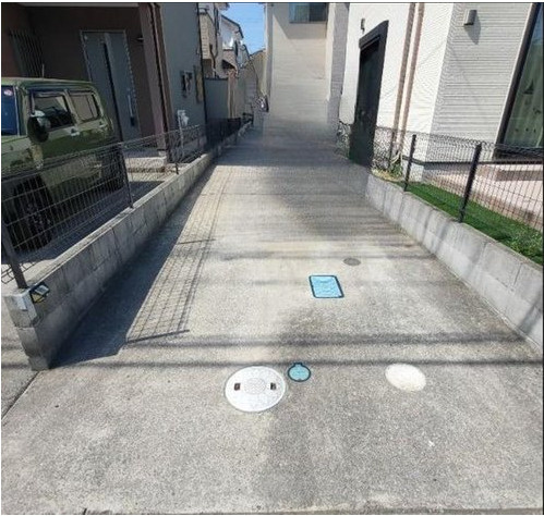 野田市清水公園東　中古戸建　平成26年築の駐車場