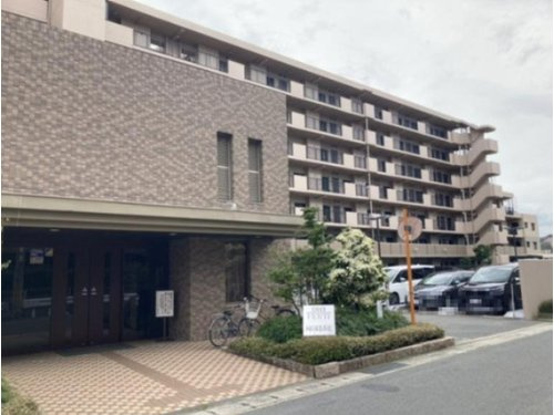 ディオフェルティ向日東II番館