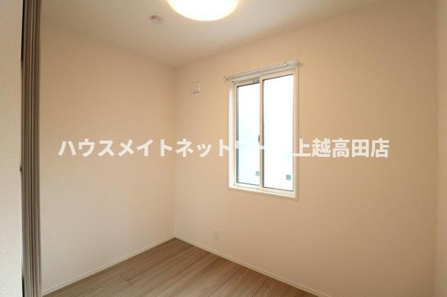 セレーノ リリーの内装|洋室