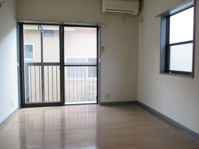 【寝室】 | ニュートラッドハウス