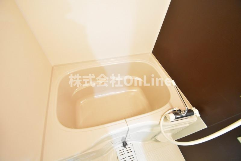 フジパレス吉田EASTの浴室