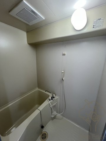 東梅田レジデンスの浴室