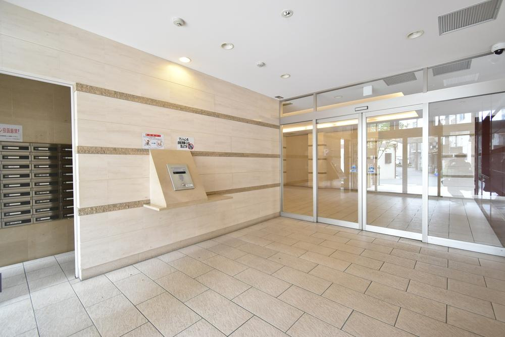 ネバーランド門真デュオパークスのエントランス|エントランス　オートロック■物件内覧・資金計画相談・住宅ローン相談、リフォーム相談、お問合せ受付中■
※当日・翌日のご内覧、ご相談はお電話でのお問合せがスムーズです！