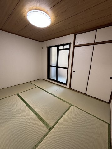 シャンテ渡辺の和室