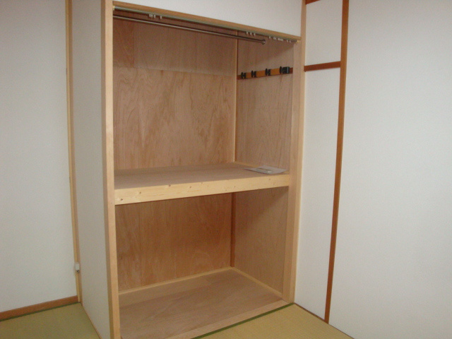 谷輪ハイツⅡの収納
