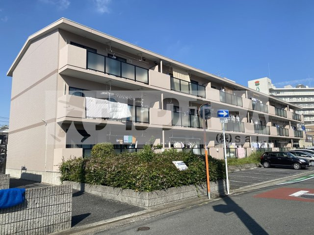 サンライズ青山の外観