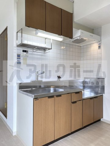 サンライズ青山のキッチン