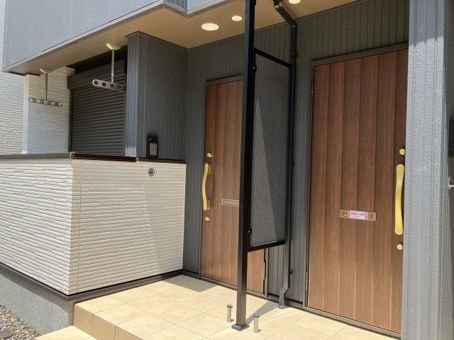 アウル　Bのエントランス