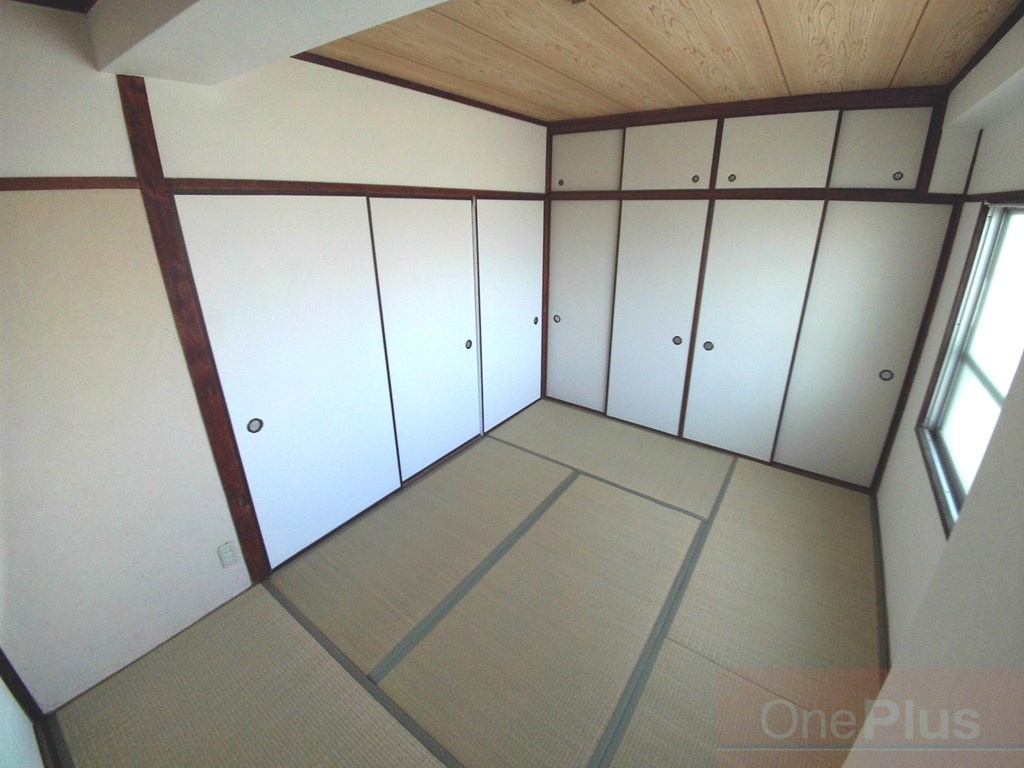 石町コーポの和室