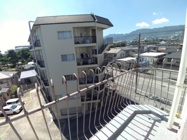 石町コーポのバルコニー