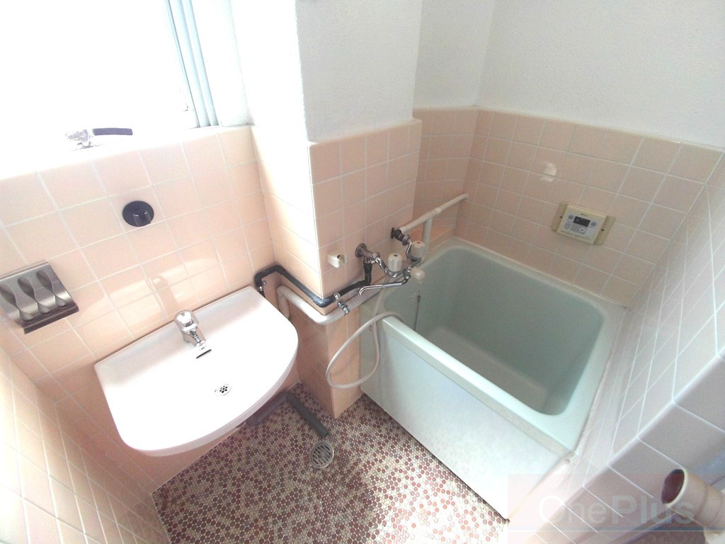 石町コーポの浴室