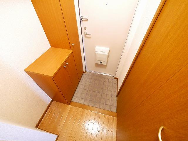エフ・アヴェニールの玄関|シンプルで使いやすい玄関です