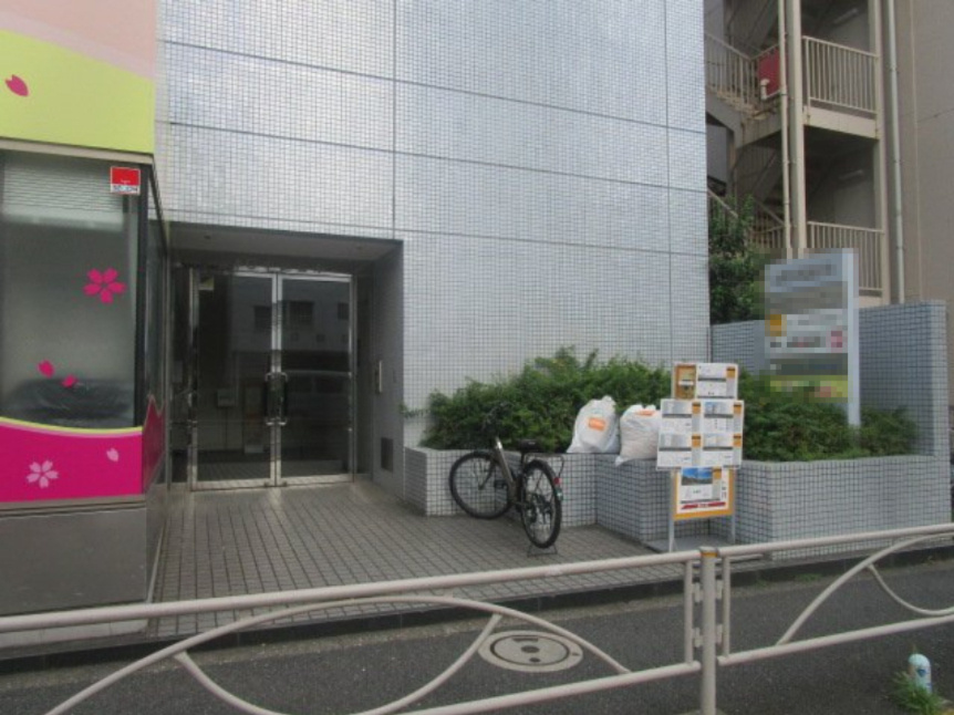 品川区二葉４丁目のビルの外観