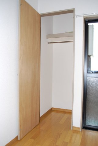 【収納】 | ヴィラフォレスト | 別号室の写真になります。現況優先。