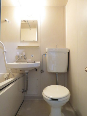 【洗面所】 | R The Residence箱崎宮前 | 別号室の写真になります。現況優先。