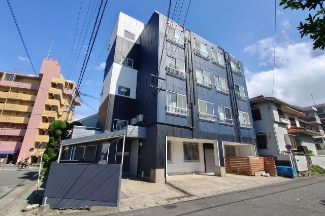 【エントランス】 | R The Residence箱崎宮前