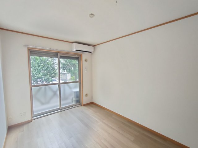 テスタ東小松川の居間・リビング