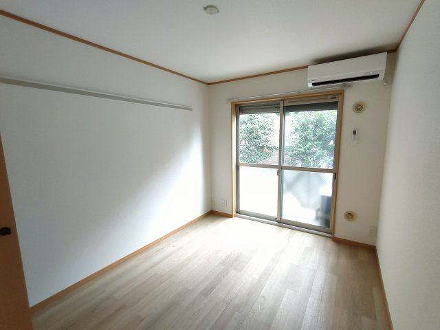 テスタ東小松川の居間・リビング
